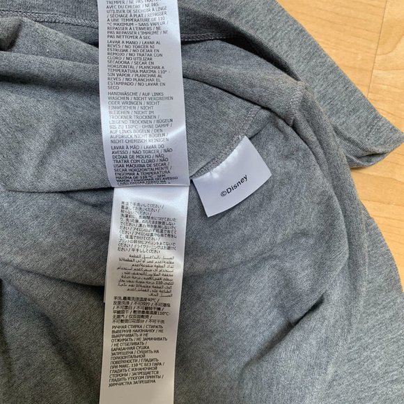 Gucci x Disney Oversized Logo-Print T-shirt Grey - Picture 11 of 12